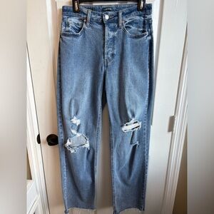 Wild Fable Super High-Rise Straight Leg Distressed Cropped Blue Jean, Size 6